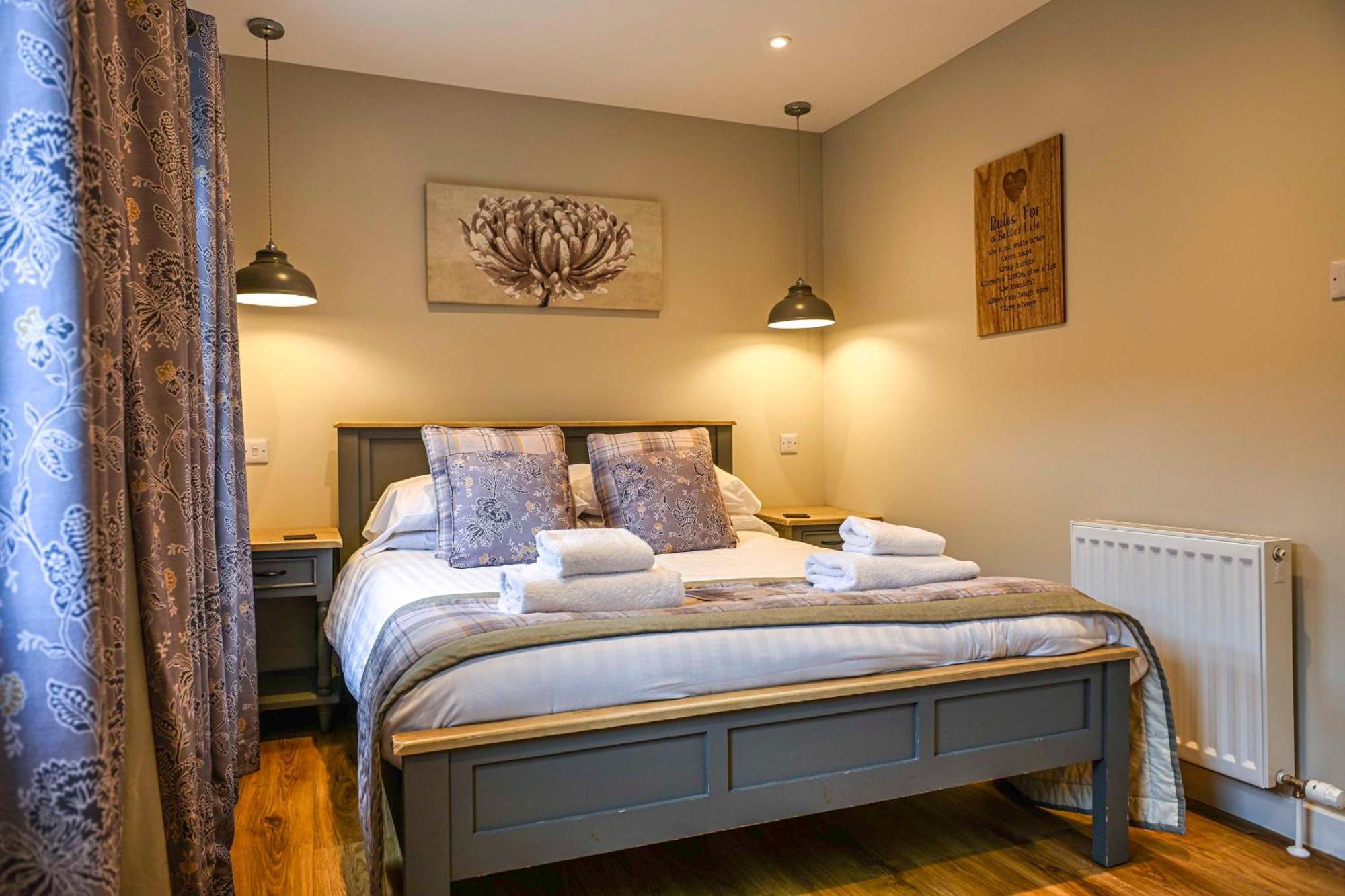 Bluebell Lodge 24 With Hot Tub Newton Stewart Esterno foto